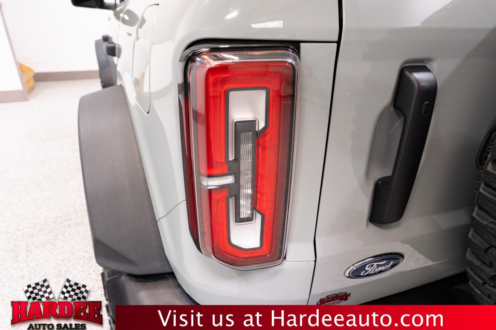 2023 Ford Bronco Image 9