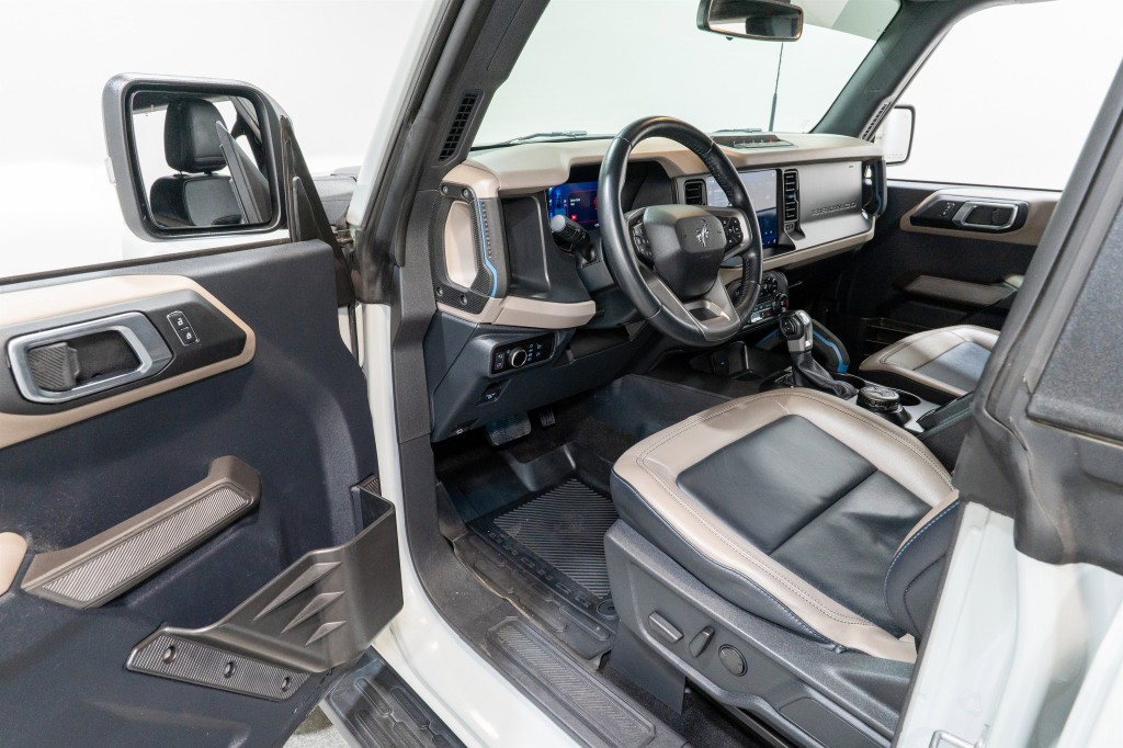 2023 Ford Bronco Image 13