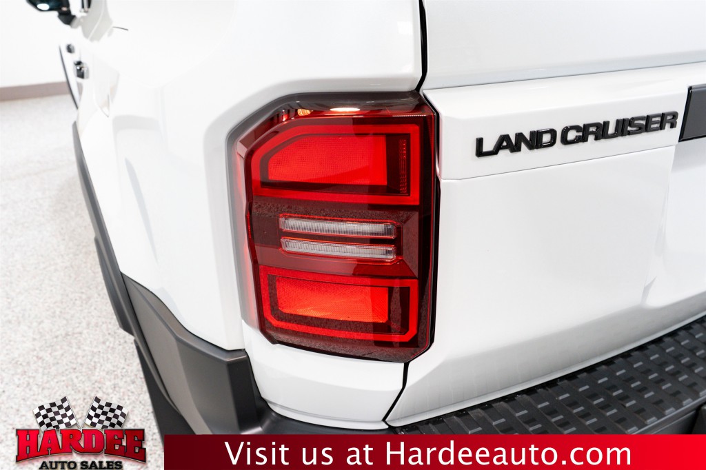 2026 Toyota Land Cruiser Image 9