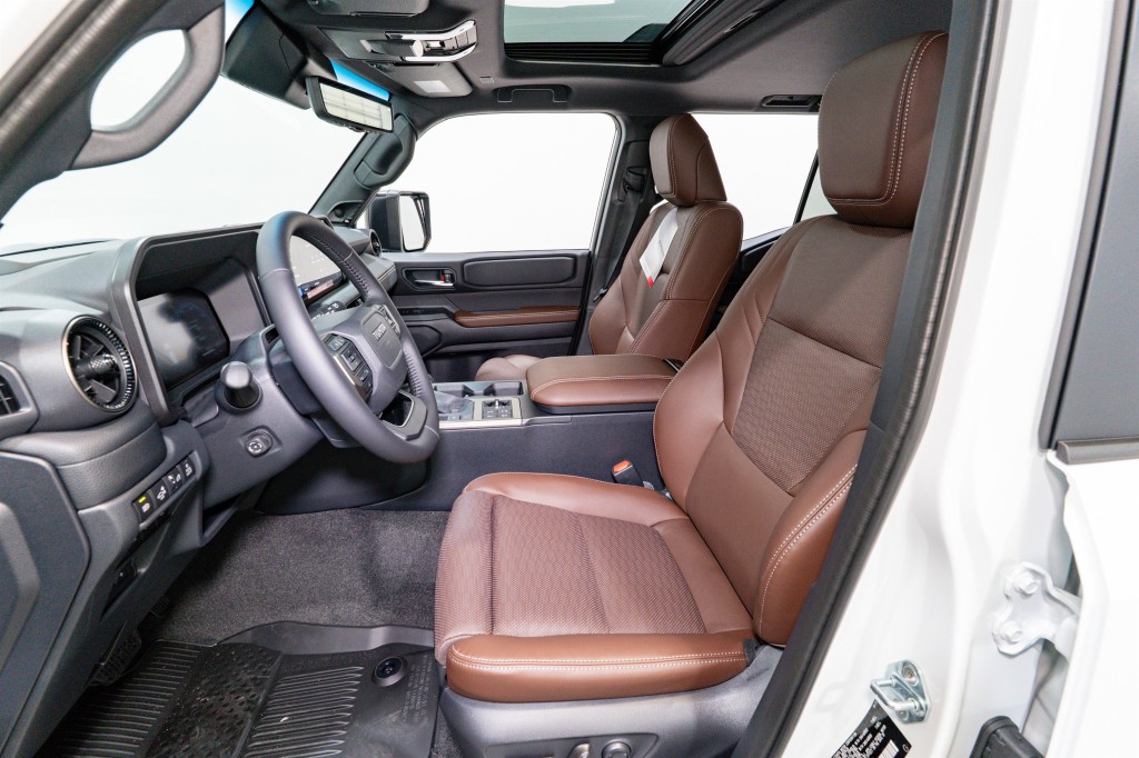 2026 Toyota Land Cruiser Image 16