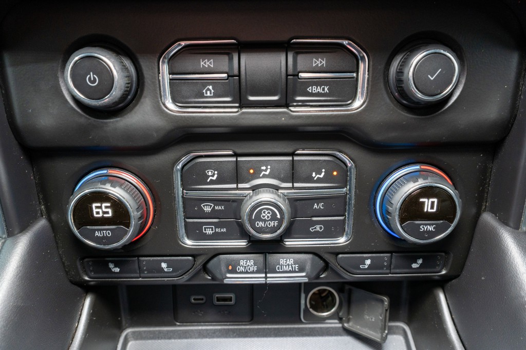 2021 Chevrolet Tahoe Image 22