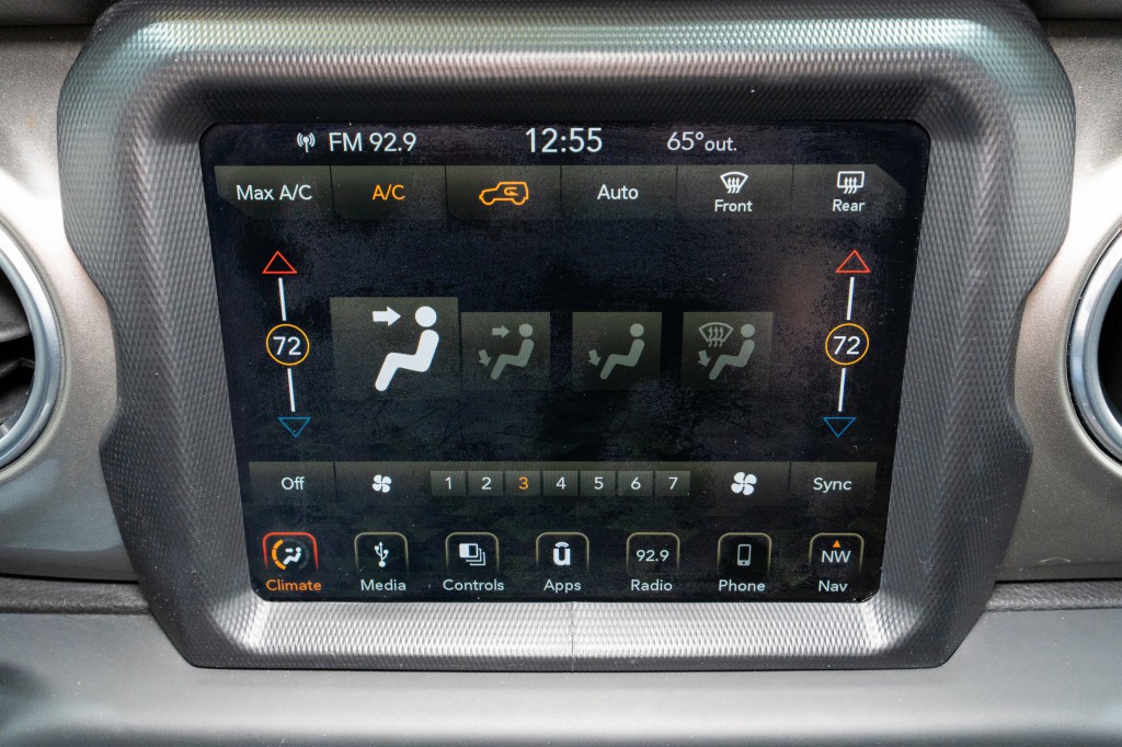 2018 Jeep Wrangler Unlimited Image 16