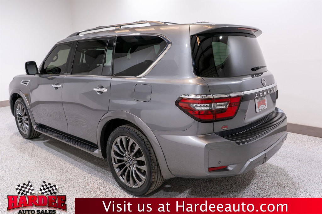 2023 Nissan Armada Image 3
