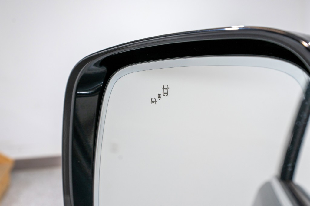 2023 Nissan Armada Image 13