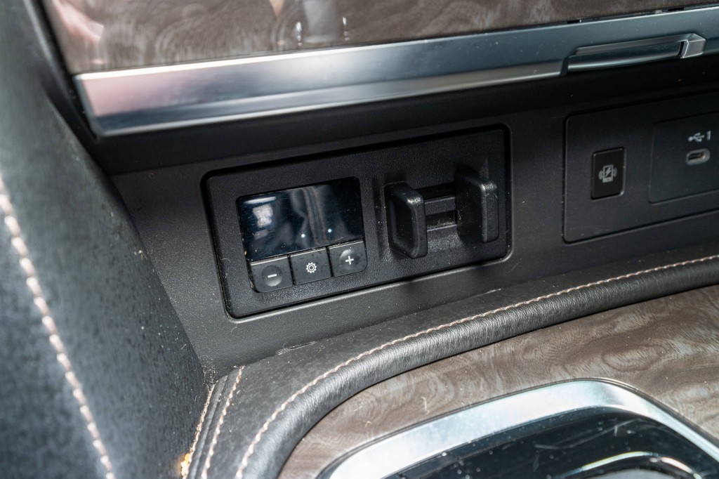 2023 Nissan Armada Image 23