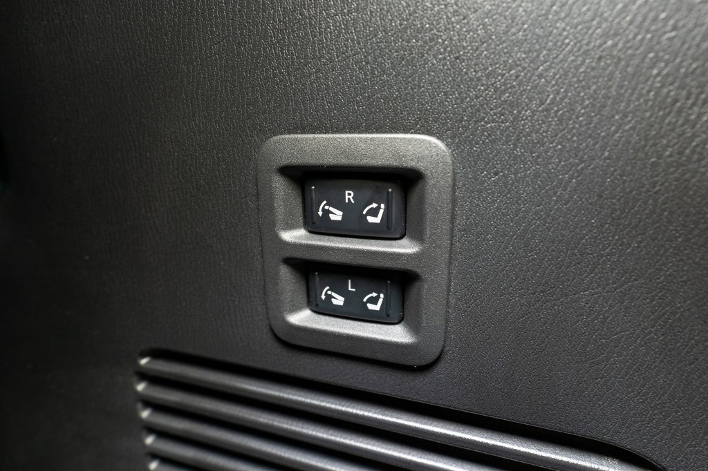 2023 Nissan Armada Image 38