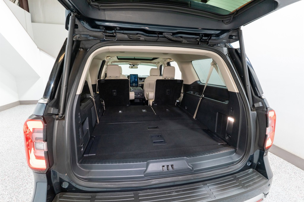 2023 Ford Expedition Image 43