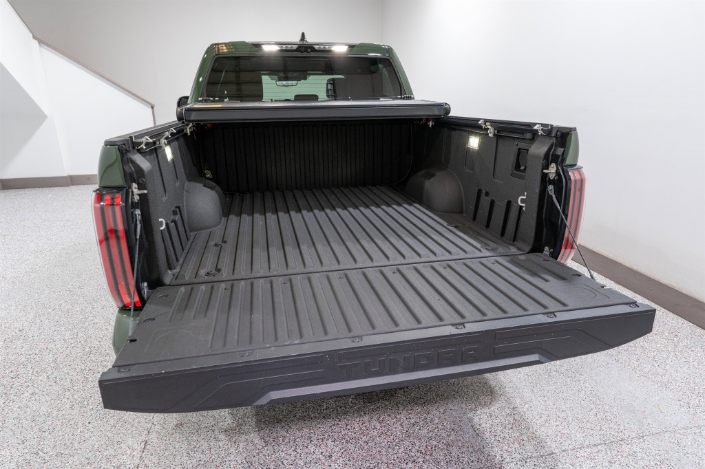 2023 Toyota Tundra Image 12
