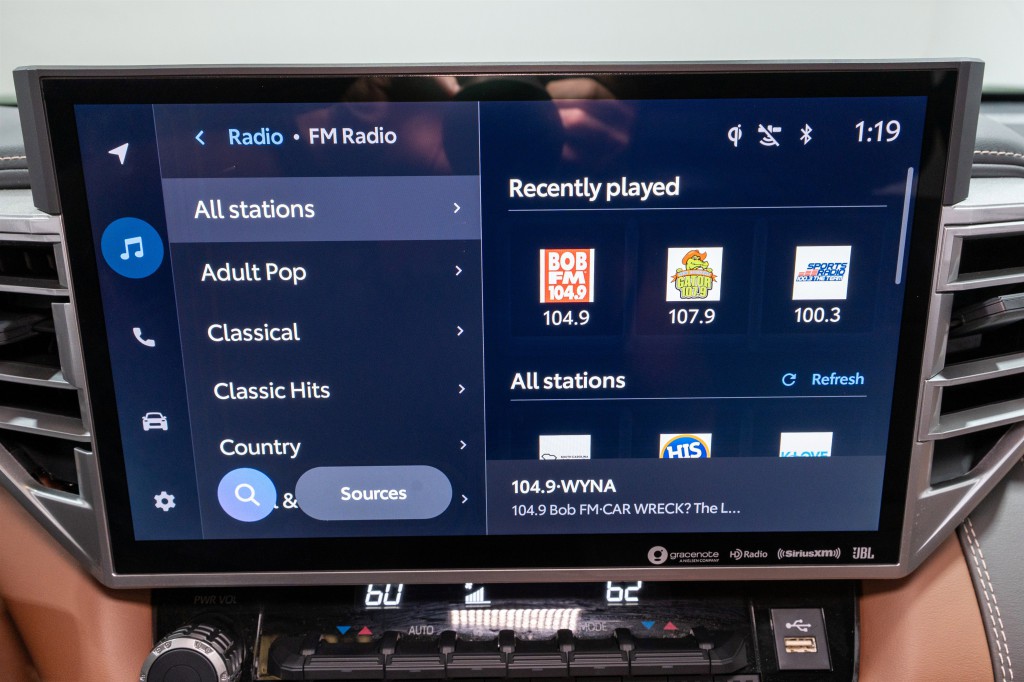 2023 Toyota Tundra Image 21