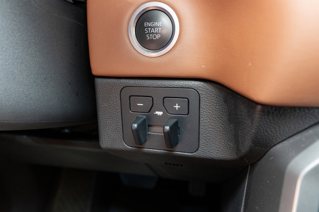 2023 Toyota Tundra Image 35