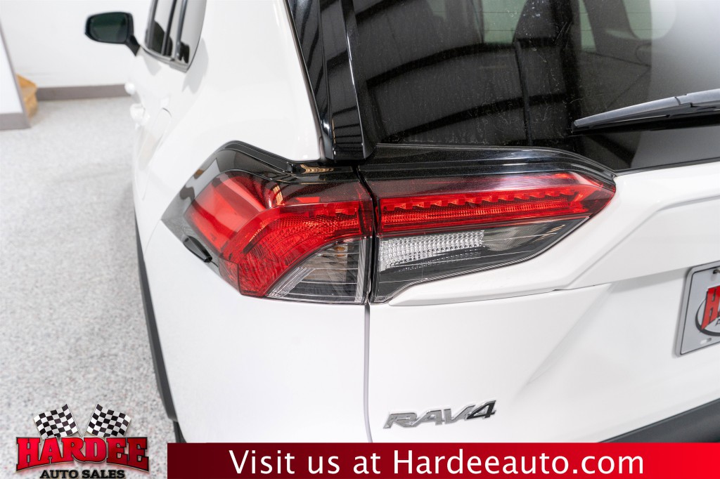 2024 Toyota Rav4 Image 9