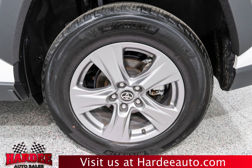 2024 Toyota Rav4 Image 10