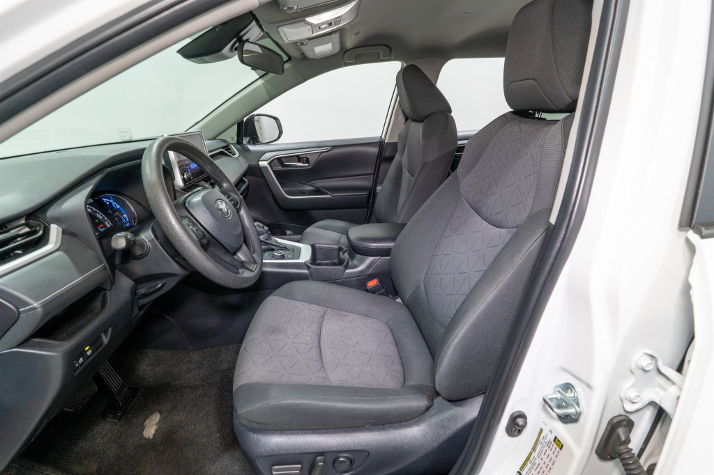 2024 Toyota Rav4 Image 15