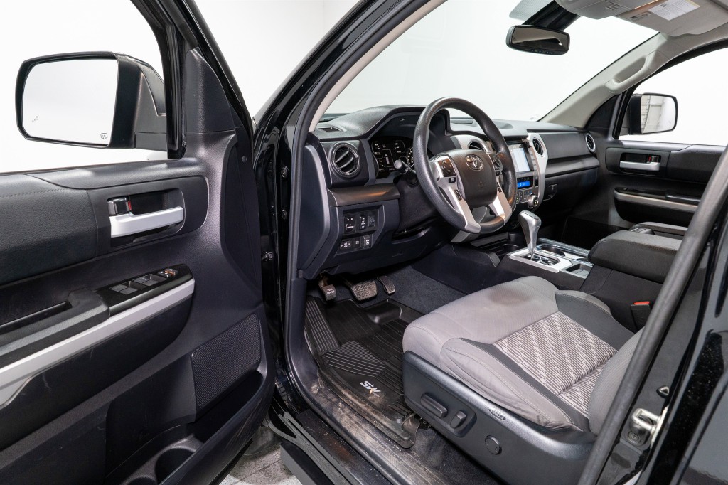 2021 Toyota Tundra Image 14