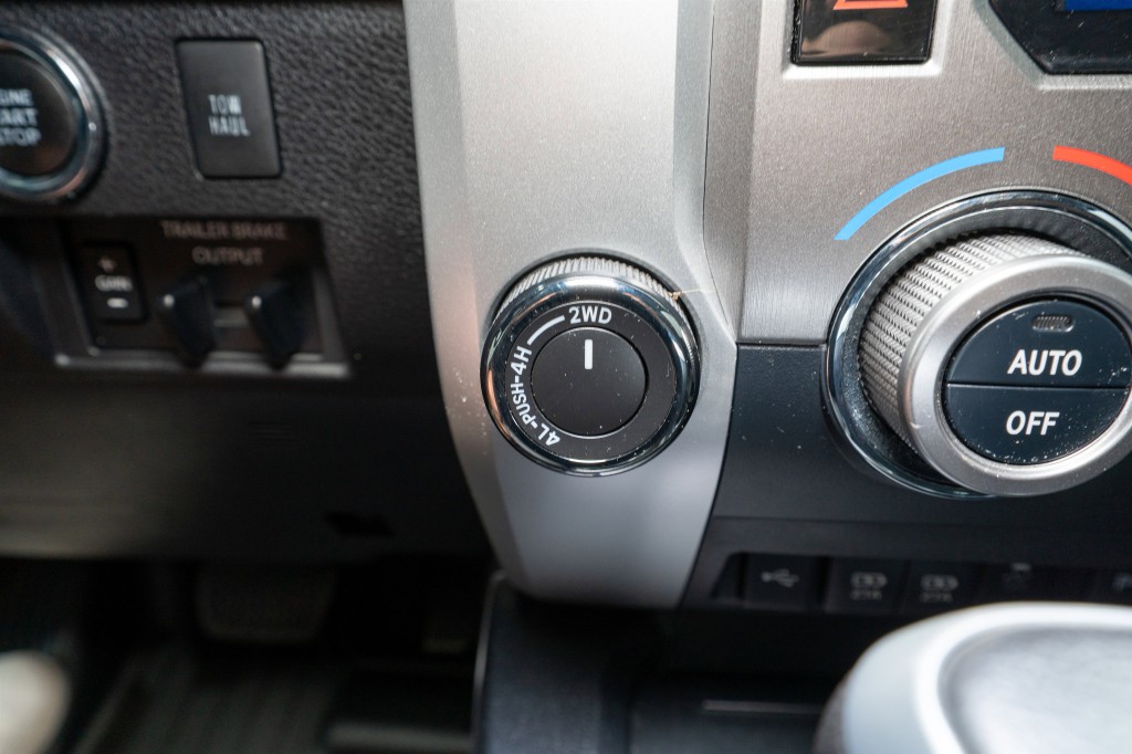 2021 Toyota Tundra Image 24