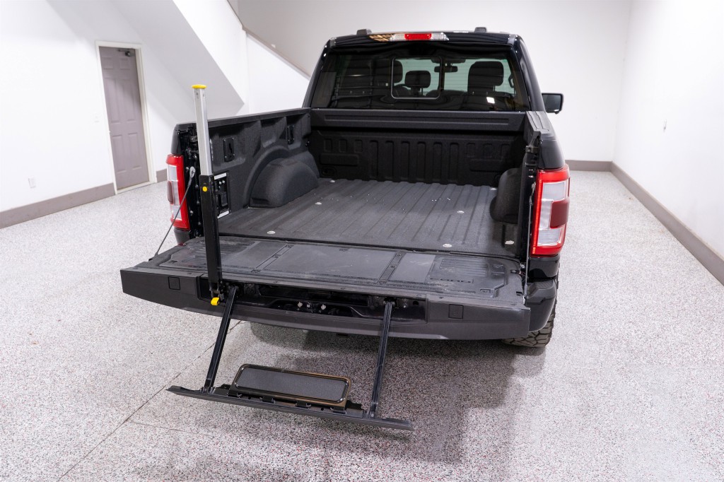 2023 Ford F-150 Image 11