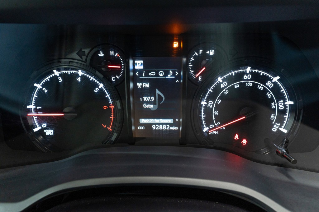 2022 Toyota 4Runner Image 23