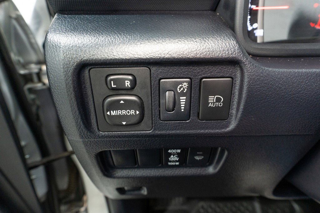 2022 Toyota 4Runner Image 29