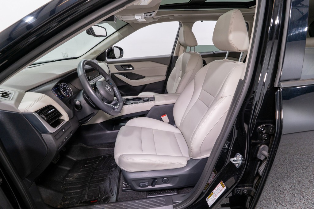 2023 Nissan Rogue Image 16