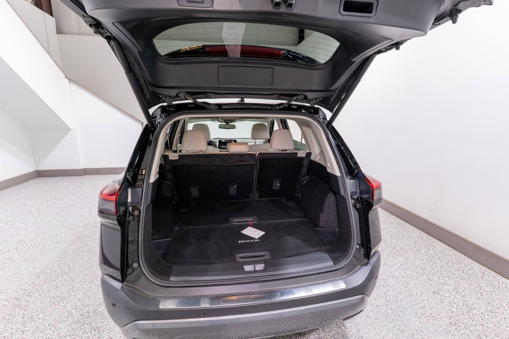 2023 Nissan Rogue Image 32