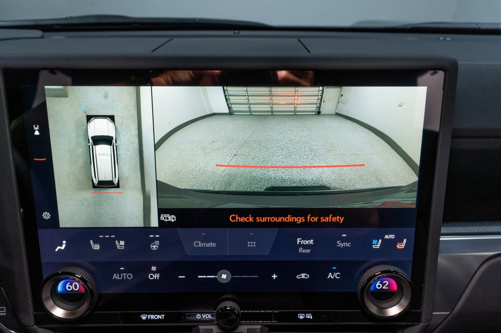 2024 Lexus GX Image 22