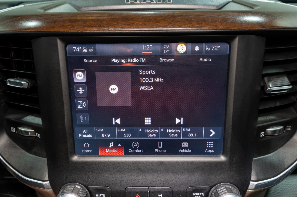 2022 RAM 2500 Image 17