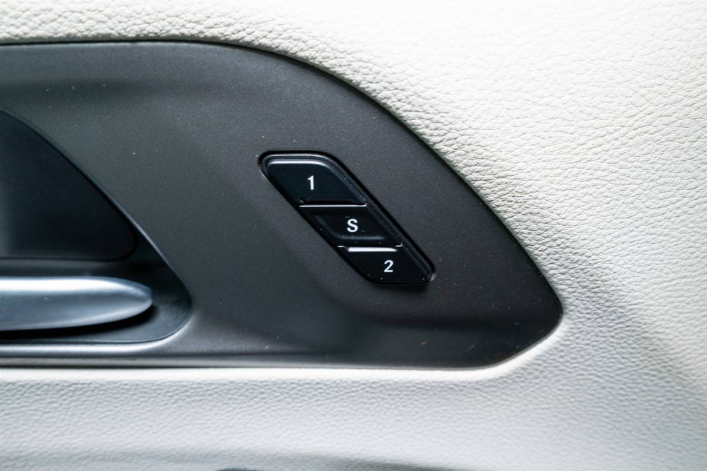 2024 Chrysler Pacifica Image 14