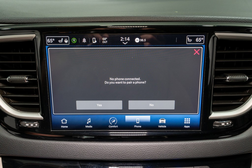 2024 Chrysler Pacifica Image 20