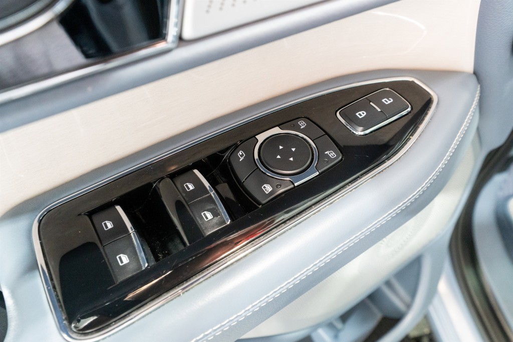 2019 Lincoln Navigator Image 16