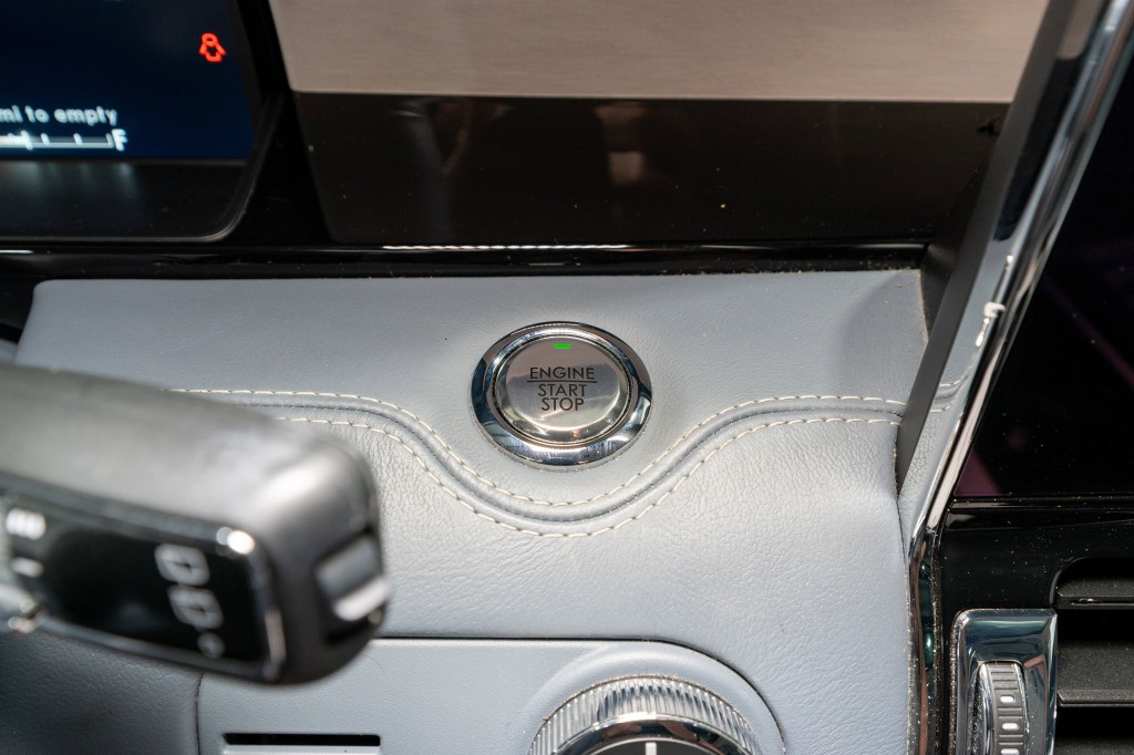 2019 Lincoln Navigator Image 26