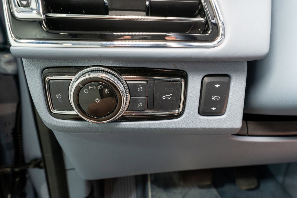 2019 Lincoln Navigator Image 33