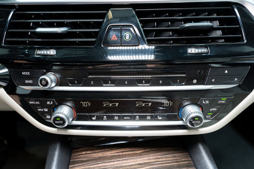 2019 BMW 5 Series Image 22