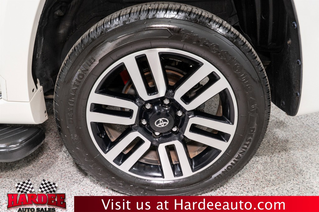 2018 Toyota 4Runner Image 10