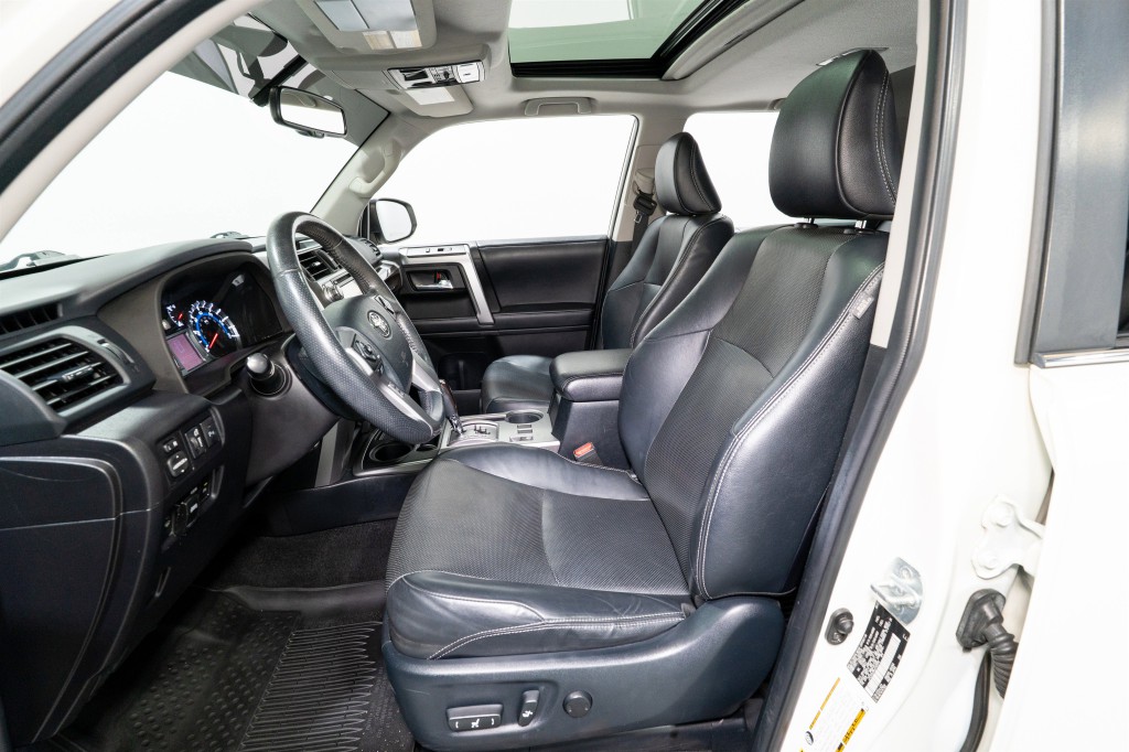 2018 Toyota 4Runner Image 15