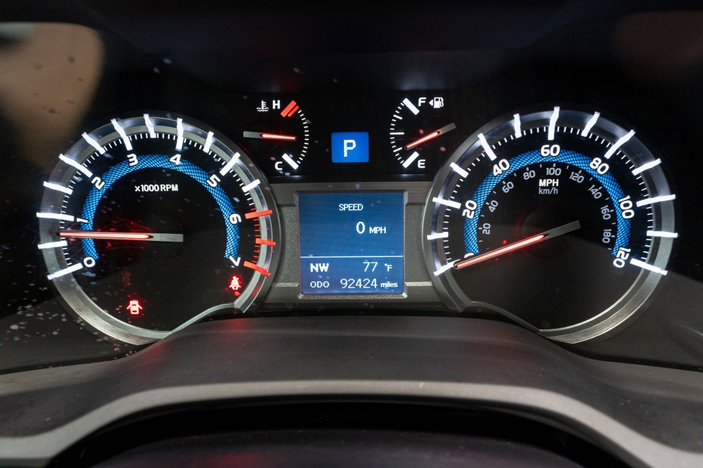 2018 Toyota 4Runner Image 24