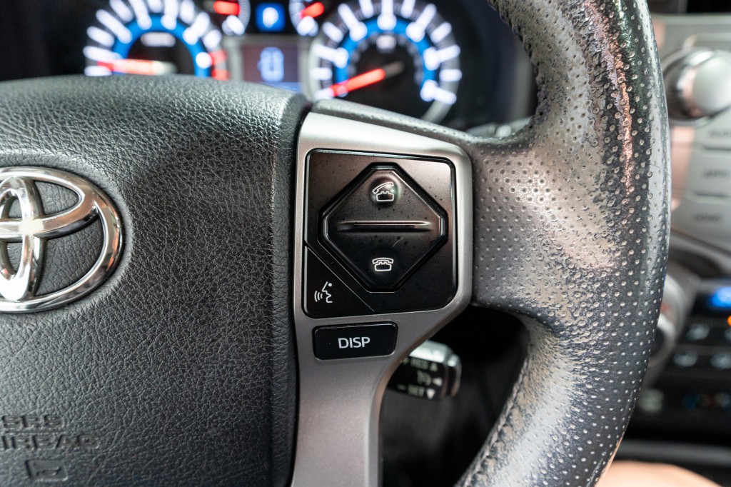 2018 Toyota 4Runner Image 25