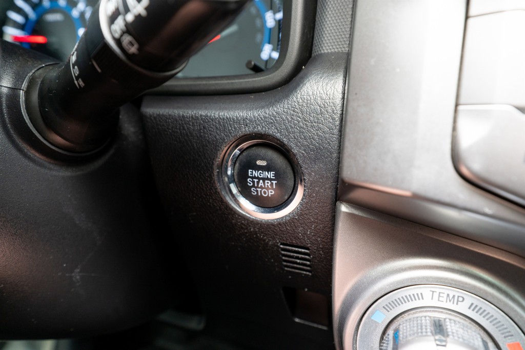 2018 Toyota 4Runner Image 30