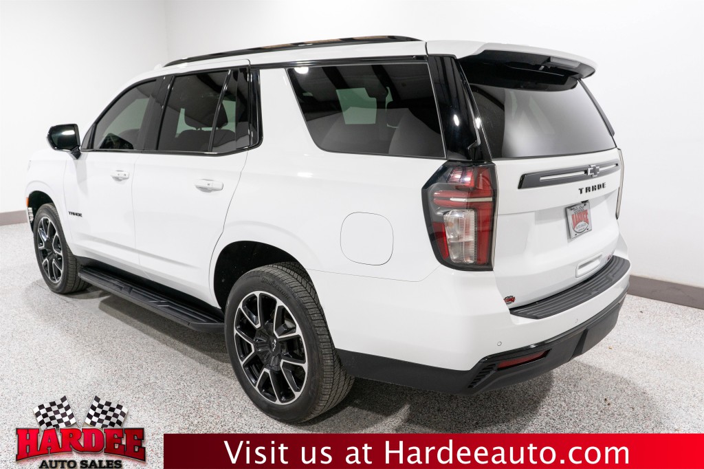 2023 Chevrolet Tahoe Image 3