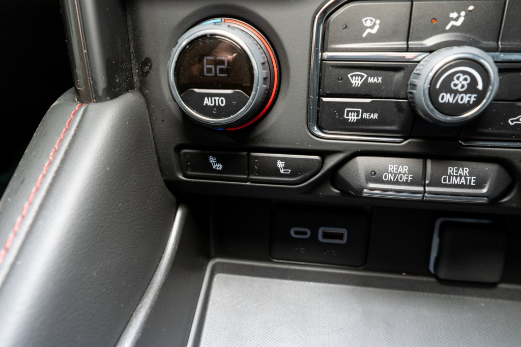 2023 Chevrolet Tahoe Image 17