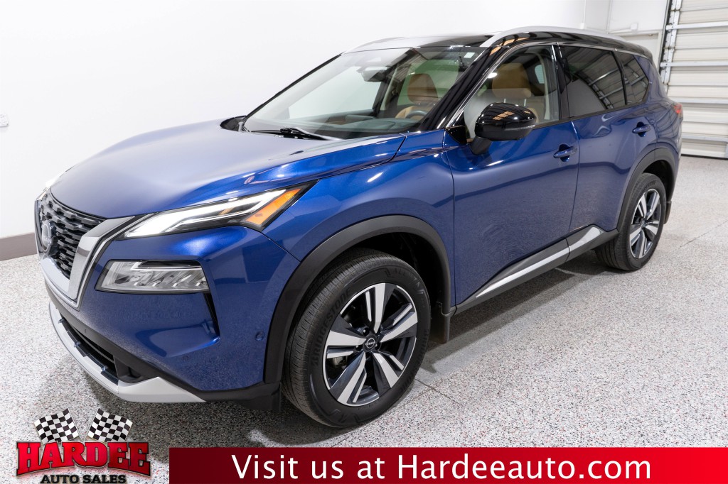 2023 Nissan Rogue Image 2