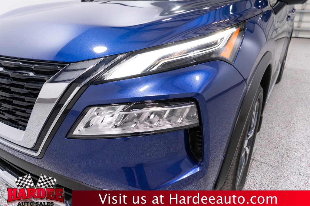 2023 Nissan Rogue Image 8