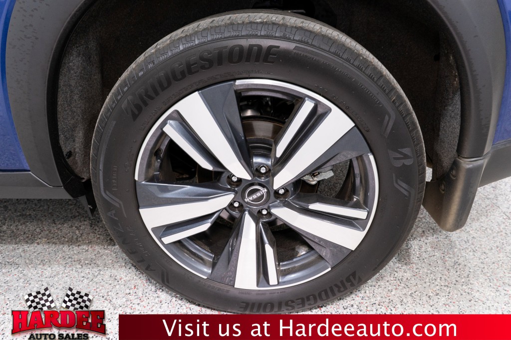 2023 Nissan Rogue Image 9