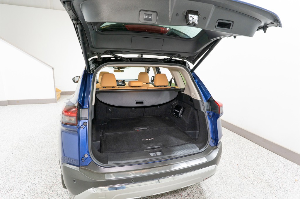 2023 Nissan Rogue Image 32