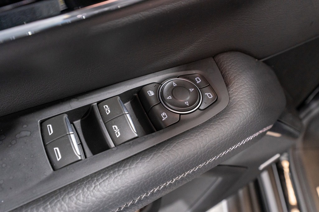 2025 GMC Yukon Image 15