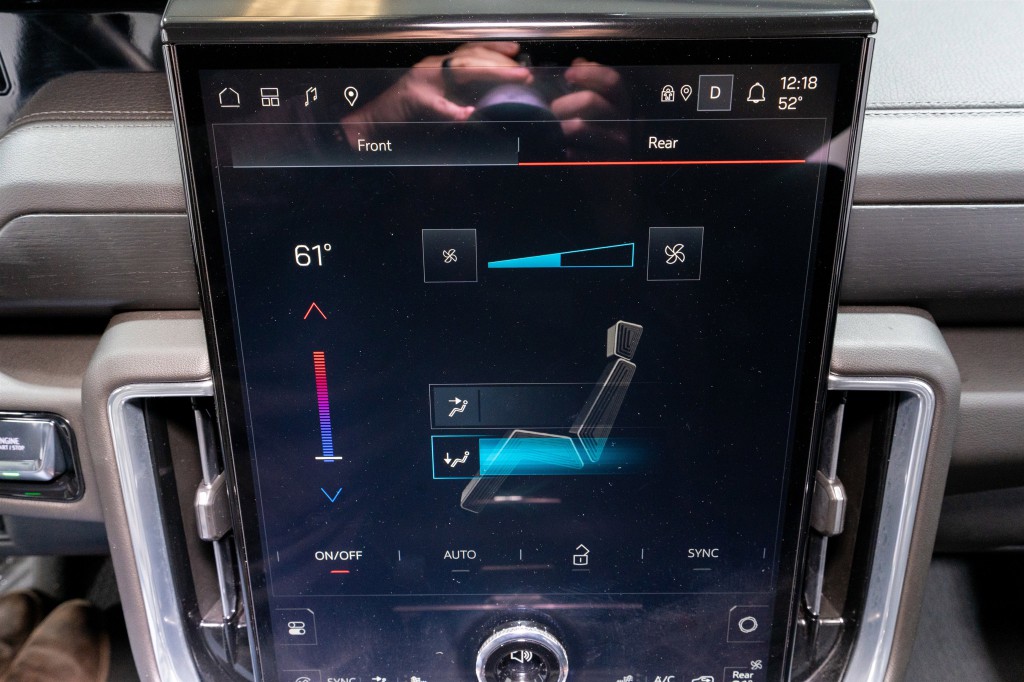 2025 GMC Yukon Image 21