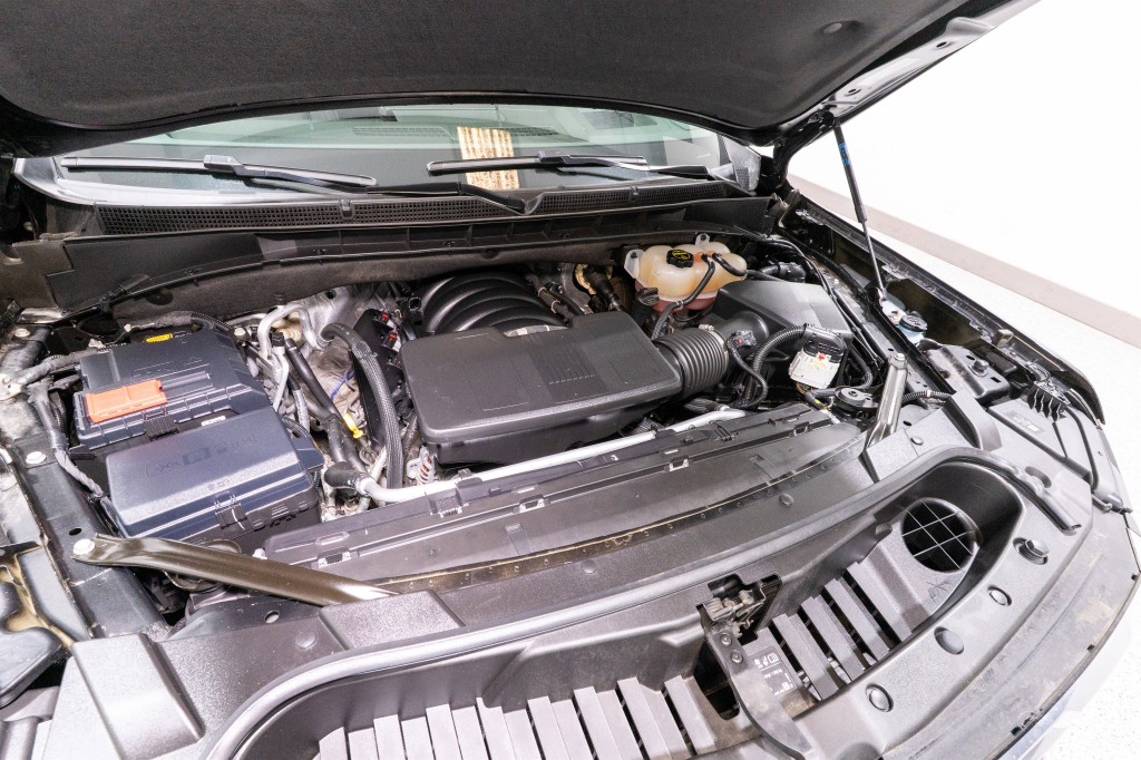 2025 GMC Yukon Image 40