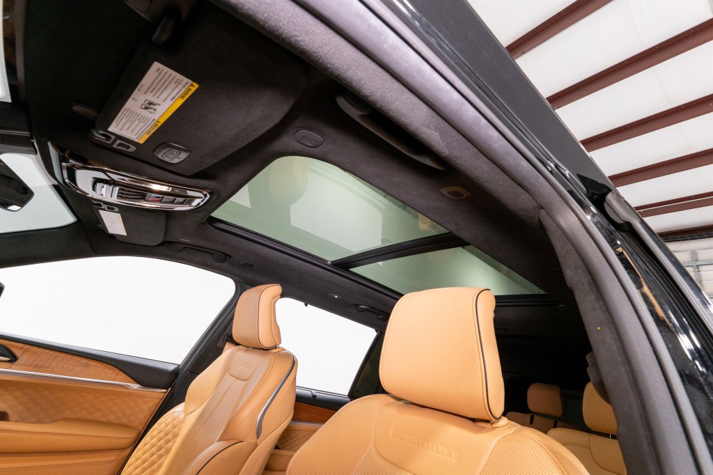 2023 Jeep Grand Cherokee Image 18