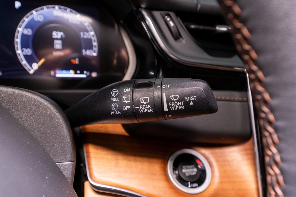 2023 Jeep Grand Cherokee Image 32