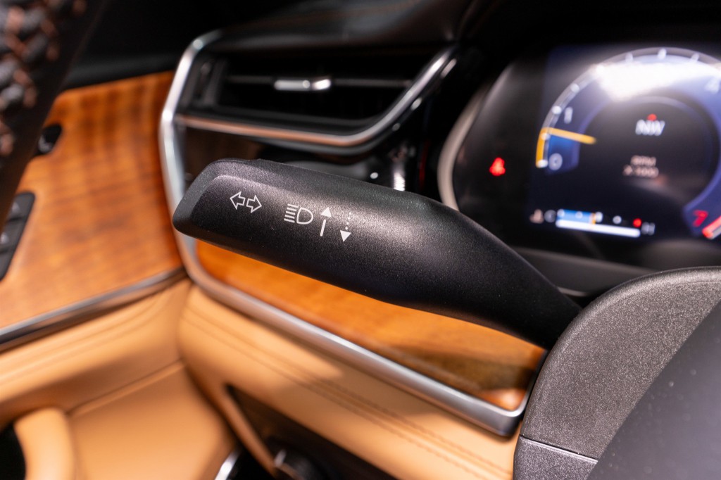 2023 Jeep Grand Cherokee Image 33