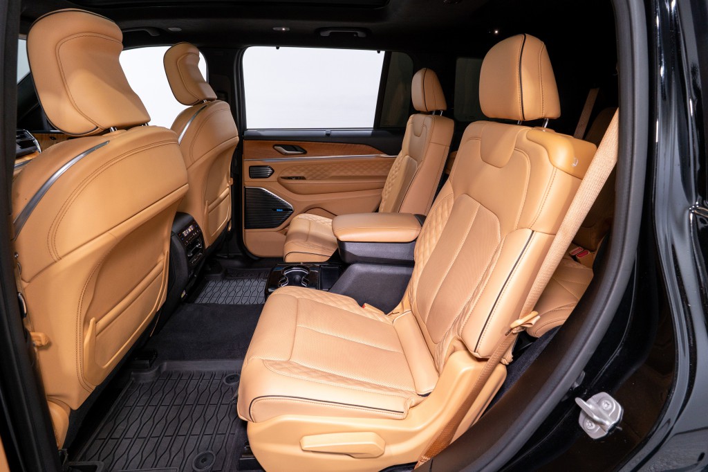 2023 Jeep Grand Cherokee Image 36